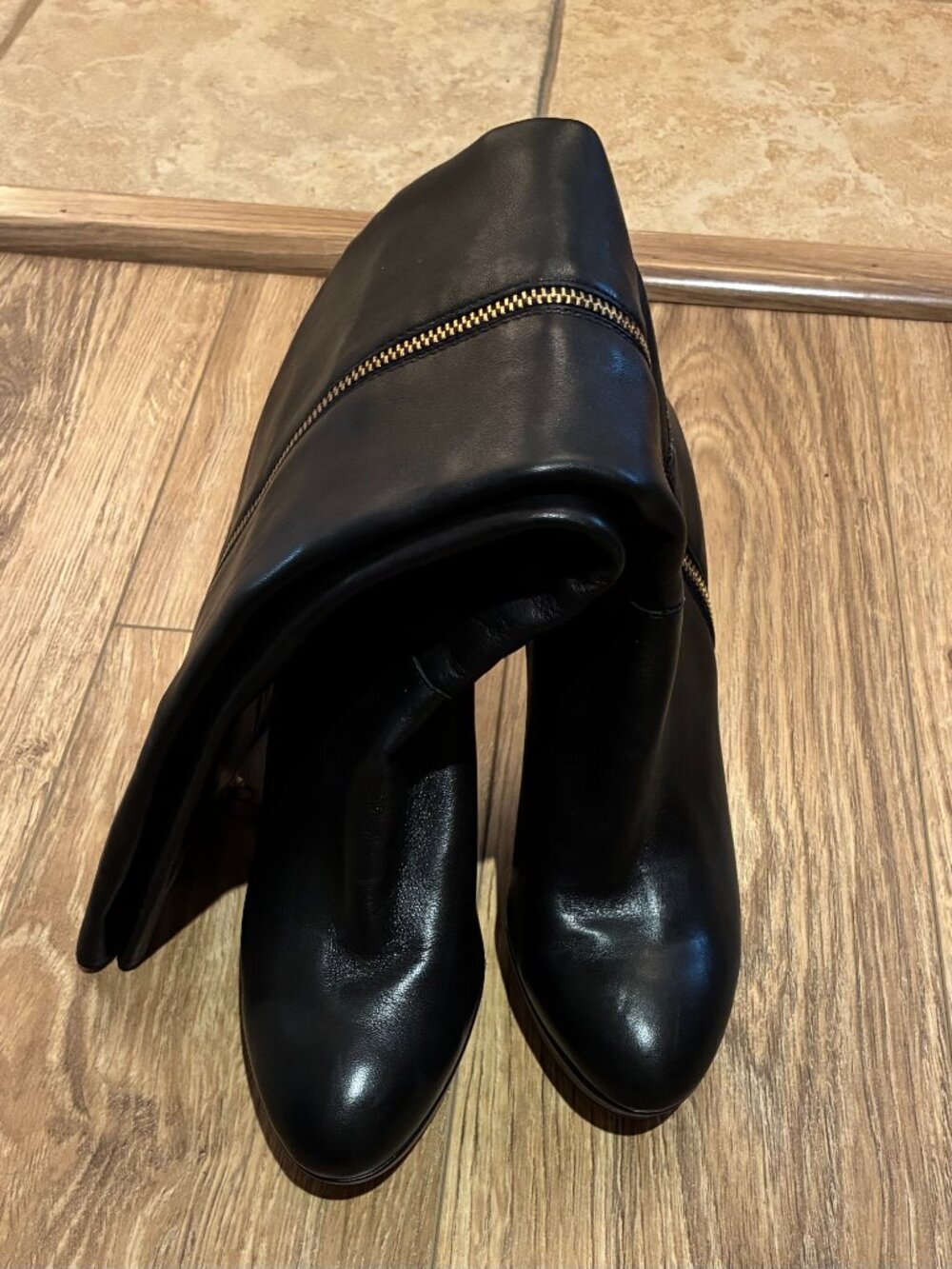Vince Camuto Black heel boots - Picture 4 of 5